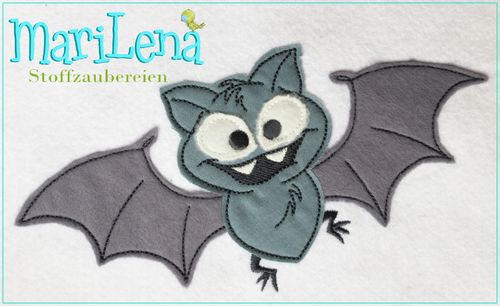 Bat 2 doodle appliqué design
